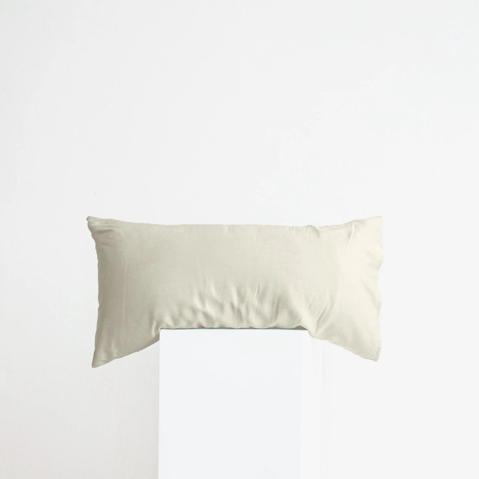 TENCEL™ X Naia™ Wide/King Pillowcase Pair