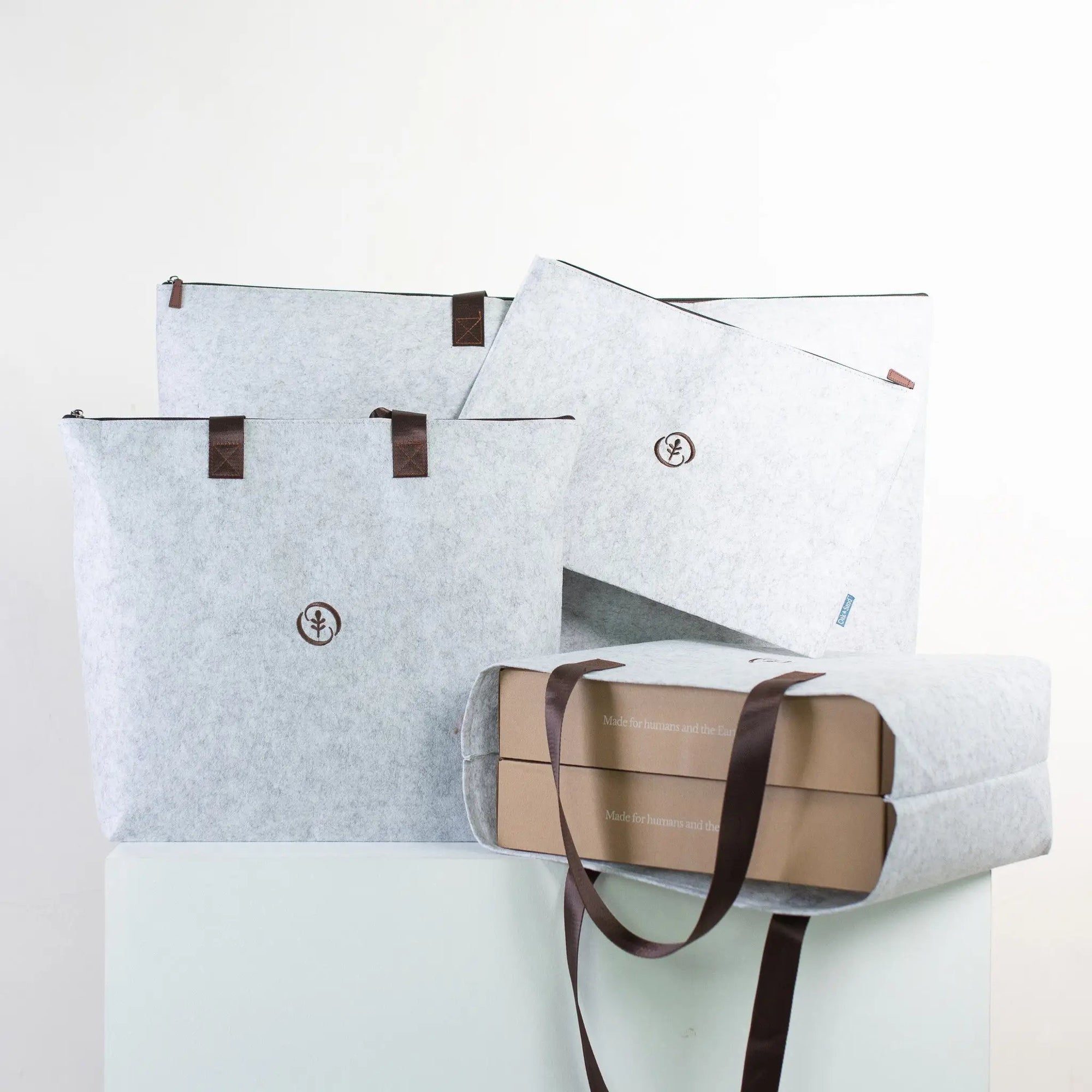 The Essential Felt Bag