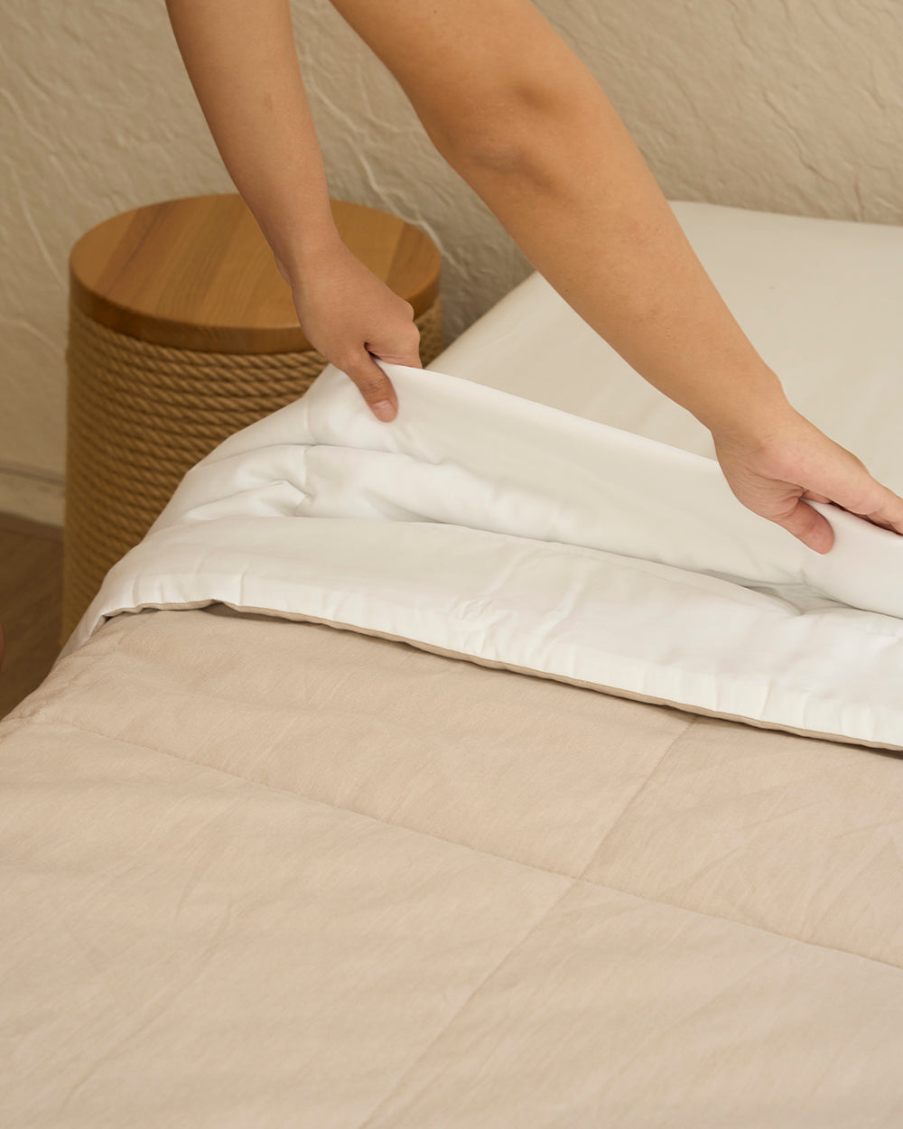 Amara Cooling Dual-Sided Quilt Blanket for Hot Sleepers (Singapore Orders)