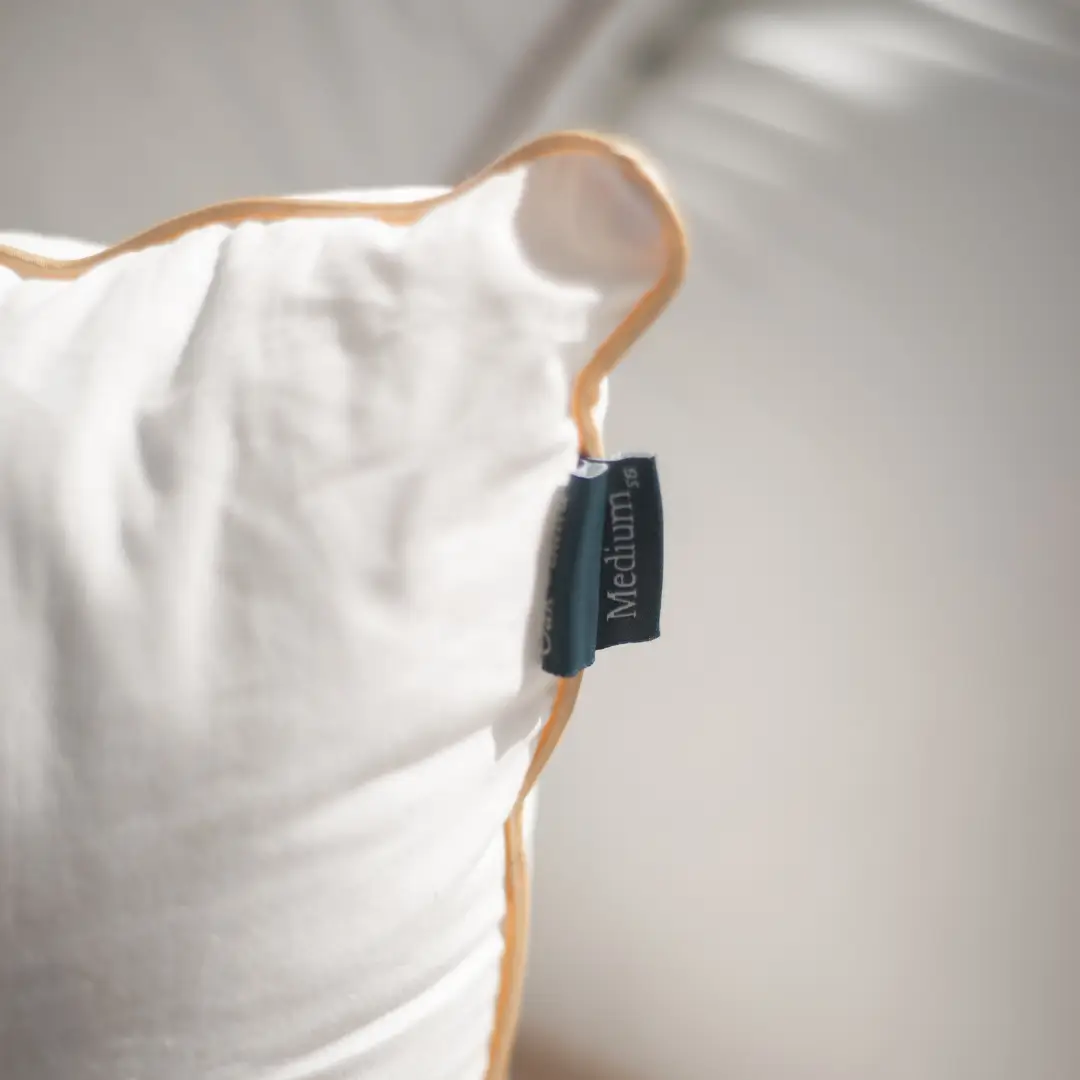 Luxury Hotel Sink-in Pillow